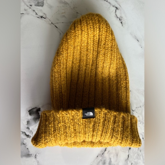 The north face yellow ribbed beanie - Picture 3 of 4